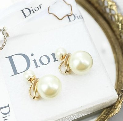 【COCO 精品專賣】Dior TRIBALES 白色 大小 珍珠 金色 金屬 CLIP 夾式 耳環