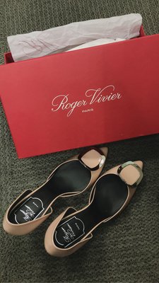 Roger vivier 高跟鞋，EU37.5，9.5成新