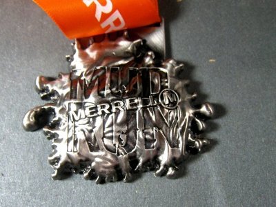 【收藏。馬拉松】2015MERRELL Mud Run泥漿趴体越野路跑賽完賽紀念牌(當年因故取消舉辦較珍貴)