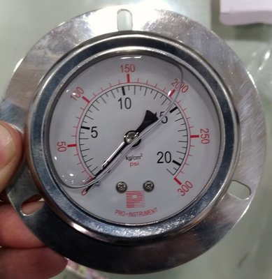 [CK五金小舖] 不鏽鋼 充油 20kg 壓力錶 2.5" 1/4PT 埋入式 2分牙