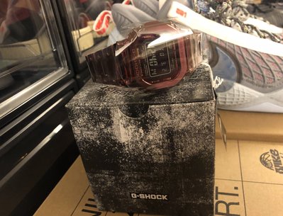 紅色全新 CASIO G-SHOCK Full Metal Bordeaux GMW-B5000RD-4JF