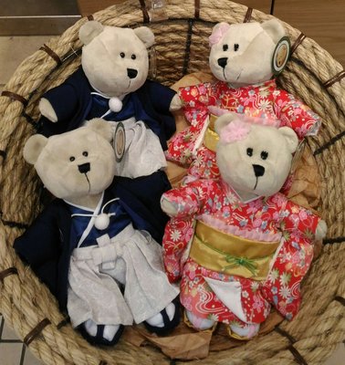 一對含運費4680元~STARBUCKS日本星巴克咖啡2019年春季限量商品-成人禮和服熊寶寶對組~全新絕美新品