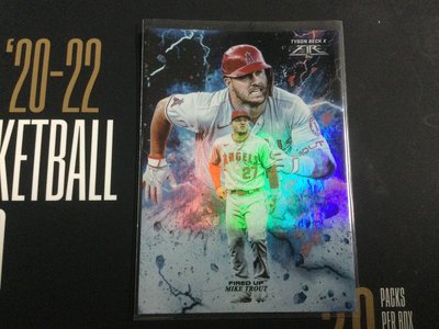 Mike Trout 天使 Topps Fire Fired up