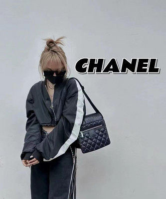 2024年新款Chanel VIP GIFT 香奈兒貴賓積分 兌換禮 香奈兒新款早春旅行度假系列復古大C贈品包系列 菱形 記憶棉 防潮 抗壓 黑色厚實款 斜挎包