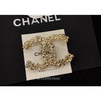 【二手正品】 特價Chanel 香奈兒金色 logo 水鑽+珍珠別針/胸針 新款