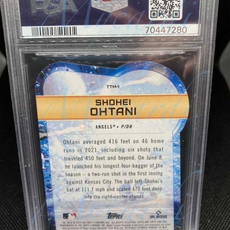 MLB 2022 Topps Fire Shohei Ohtani To The Moon Die Cut Gold Minted