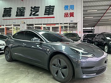 極低里程 甜甜價 歡迎店洽｜車況保證 售後全省保固 實車在店｜低利全額貸免頭