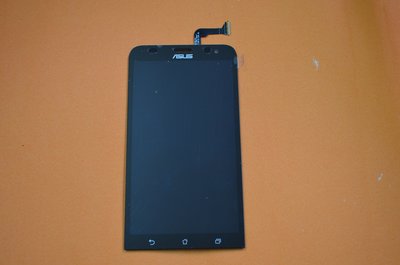 「舊愛換新」ASUS ZenFone 2 ZE551KL Z00U 液晶 總成 LCD 破裂 故障 維修