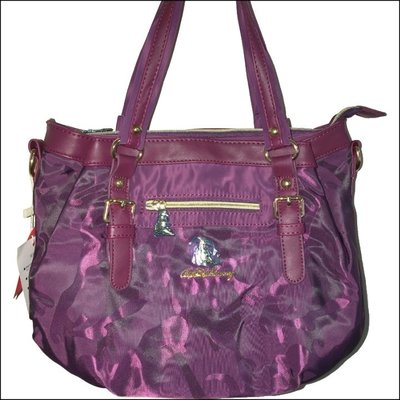 全新轉賣只有一個 B.S.D.S 冰山袋鼠 迷彩紫色手提包 肩背包 側背包 圓弧包 馬鞍包 (附長背帶可斜背) 母親節 生日 閨密禮物