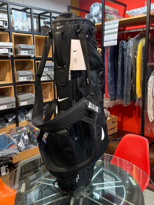 全新 Nike Golf 高爾夫球桿袋 輕量化腳架袋 5分格 黑色款 耐用／高抗污