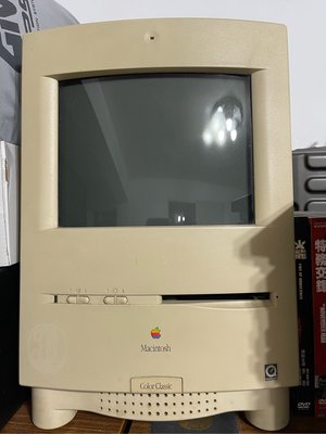 蘋果古董電腦 可通電 增值空間大