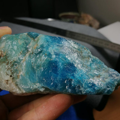 [友克鑫礦業]dd225約重643g-大顆 藍磷灰 原礦 磷灰石 Apatite 天然水晶 原石 藍磷灰石