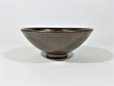 [銀九藝] 陶瓷瓷器 早期手拉坏 醬色釉 斗笠碗 款~Tauber