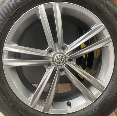 VW R-line 18吋含胎 福斯 Golf Passat Caddy T4 VR6 Touran Tiguan