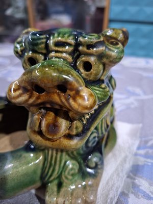 金欣古玩：台灣鶯歌陶瓷老件：最早期第一批綠釉彩獅煙灰缸：台灣早期套圈圈擺件瓷陶器拍賣／02129