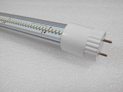 [KS3C城]LED燈管 全新鋁合金 高亮燈珠 T8 4呎/120公分 白光 20W 盒裝 省電節能  歡迎高雄自取