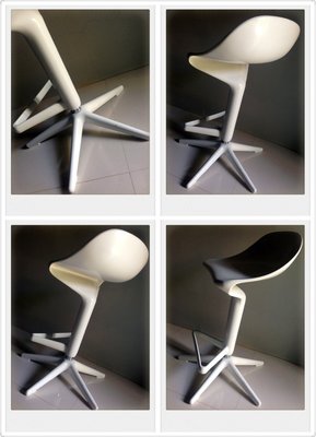 出清二手義大利Kartell spoon stool 白色塑料高腳椅