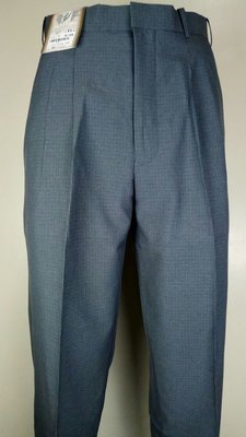 【平價服飾】台製夏季薄款「8657-1」打摺中灰色立體格紋免燙西裝褲(30-42)免費修改