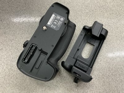 [保固一年高雄明豐] 原廠 Nikon  MB-D14 電池手把  for D610 D600 便宜賣 [F231]