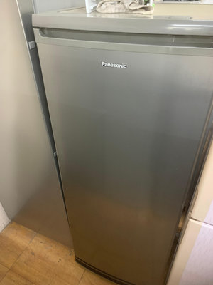【小賴二手家電(冰箱 電視 洗衣機)】Panasonic國際牌170公升 直立式 冷凍櫃  賣場各種樣式齊全又便宜