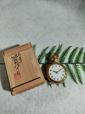 日本帶回昭和早期京燒清水燒巨匠高野昭阿彌造香盒金黃色掛鐘