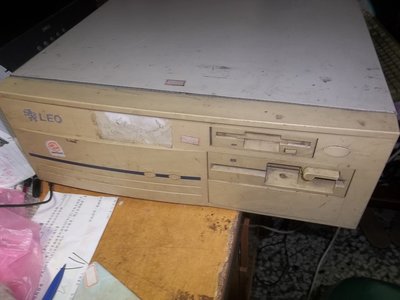 LEO,大眾電腦,古董電腦,PENTIUM120,16M記憶體,530M硬碟,,已灌好DOS,