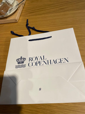 丹麥哥本哈根 紙袋 全新 Royal Copenhagen 24x24x10