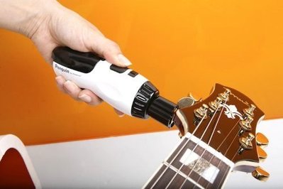 【六絃樂器】全新 Penguin PST-30C 吉他電動捲弦器 / 捲弦+尾釘拔啟+剪弦多功能 用USB充電