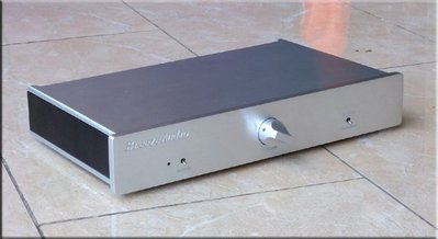 前級4.Breeze Audio全平衡前級擴大機 豪華版本特價一萬元/台