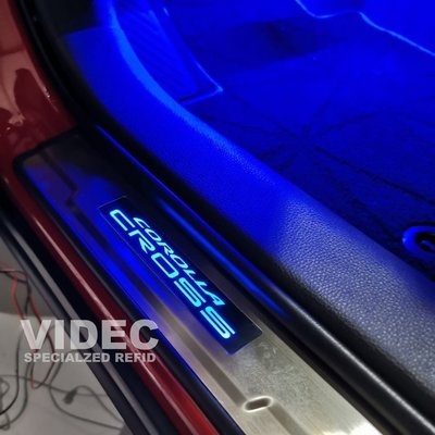 威德汽車 豐田 20 COROLLA CROSS CC 專用 LED 門檻 踏板 迎賓 四片發光