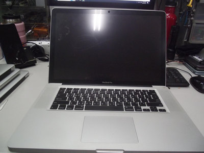 133  apple  macbookpro  a1286   2012年  i7  四核心筆電標多賣多少