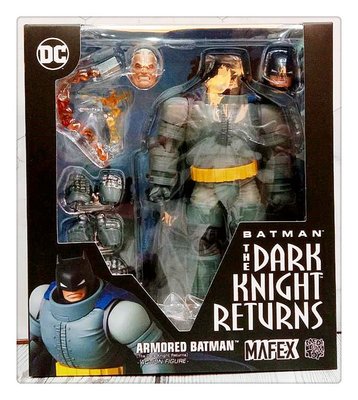=海神坊=日本 MEDICOM MAFEX 146 蝙蝠俠 黑暗騎士歸來 BATMAN 可動公仔人偶模型場景擺飾經典收藏