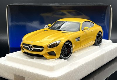 【MASH】 原廠出清特價  Autoart 1/18 Mercedes-AMG GT S 黃 76314