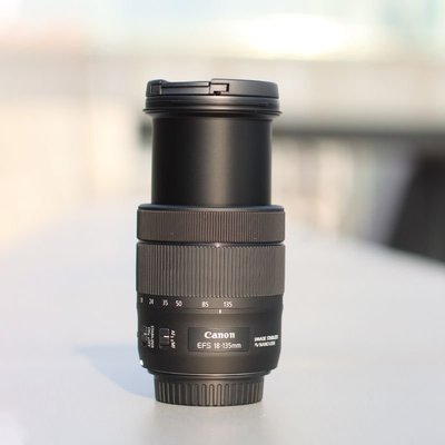 佳能Canon原裝EF-S 18-135MM F/3.5-5.6 IS USM標準變焦鏡頭
