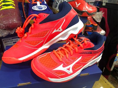 （羽球世家）美津濃 Mizuno 排球鞋 專業羽球鞋 螢粉紅橘 V1GC177001 尺寸23-28.5cm
