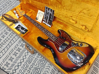 Fender American 2008 Vintage 62 Jazz Bass Reissue(USA)