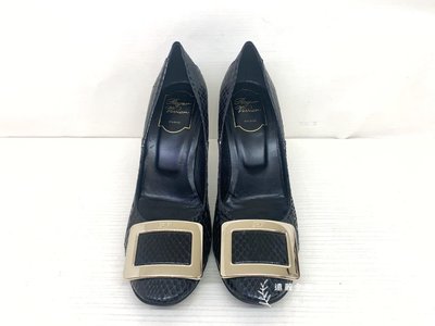 遠麗精品(桃園店) D0710 RV 黑色蛇皮壓紋金方框跟鞋