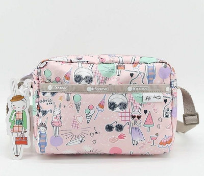 現貨直出 Lesportsac x Fifi Lapin 2434 粉色時尚兔 輕量休閒斜背包 肩背包 降落傘防水材質 輕便 出遊 限量 明星大牌同款