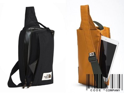 CodE= THE NORTH FACE BOZER NECK POUCH 側背小方包(黑.落葉) NF0A52RZ 