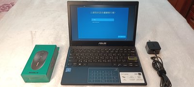 9.9新ASUS E210MA-0041BN4020 11.6吋夢想藍 64GB   製造日期2020/12