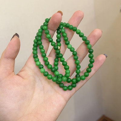 【二手】卡3.5的陽綠小米珠珠串項鏈手鏈，饒手可以四圈，完美無扣手裂 翡翠 掛墜 舊貨 【皇朝古玩】