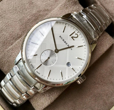 BURBERRY Classic 白色面錶盤 銀色不鏽鋼錶帶 石英 男士手錶 BU10004