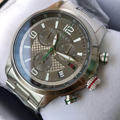 GUCCI G-Timeless 灰褐色錶盤 銀色不鏽鋼錶帶 石英 三眼計時 男士手錶 YA126248