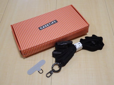 CASETiFY Utility Strap with Card- Black 手機背帶套組 可調節背帶設計快速拆卸磁扣