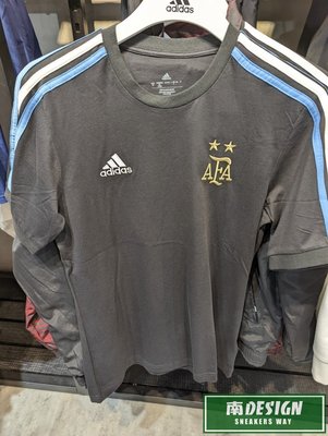 南🔥2022 11月 ADIDAS 世界盃 阿根廷國家隊 短袖上衣 電繡隊徽 棉質 短T 男款 藍 HF3949