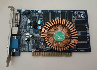電腦顯卡收藏：GeForce FX5500  256MB 1