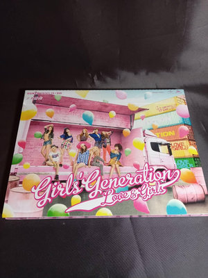 少女時代 (Girls’Generation)【 Love & Girls】CD+DVD(初回限量盤)(台版)