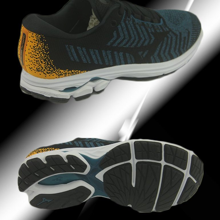 Mizuno waveknit clearance r3