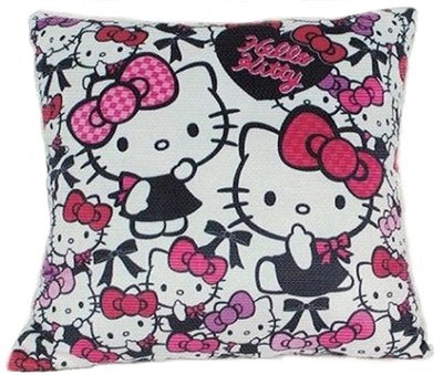 41+現貨都會送免運費 日本正版授權 可拆洗 抱枕 HELLO KITTY 二件只要NT$495 和風姊妹款 小日尼三