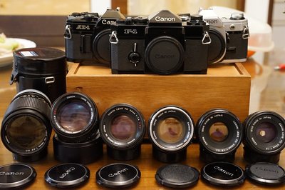 【售】剛保養美機 Canon AE-1及全機械 F1機皇加購FD 50mm 85mm 135mm 鏡頭